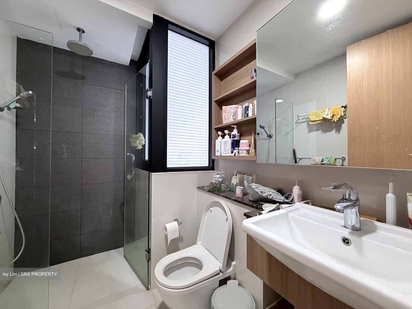 The Trilinq (D5), Condominium #556552281